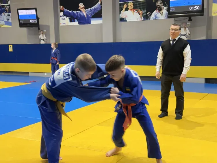 Поєдинок юнаків на Південній лізі дзюдо 2025
