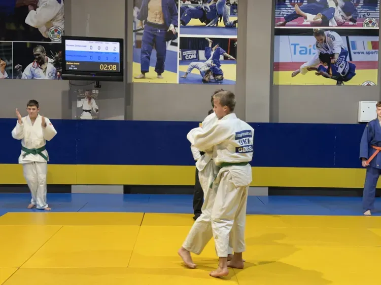 Фінальні сутички Південна ліга 2025 60 кг Тісовський Максим